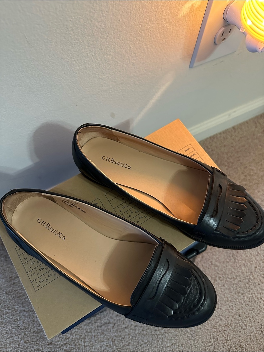 G.H. Bass & Co. Black Tassel Kiltie Penny Loafers - Picture 4 of 6